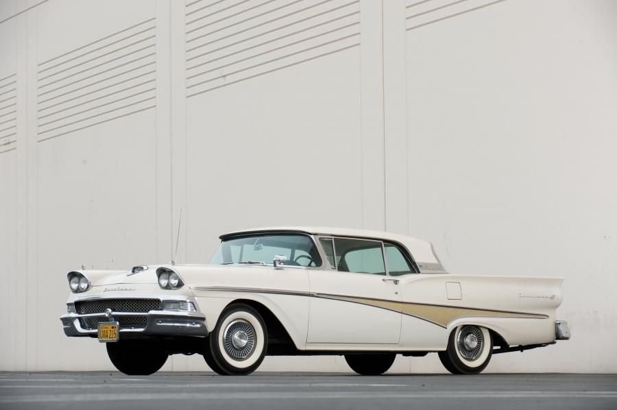 Ford Fairlane Skyliner Retractable Hardtop '1958